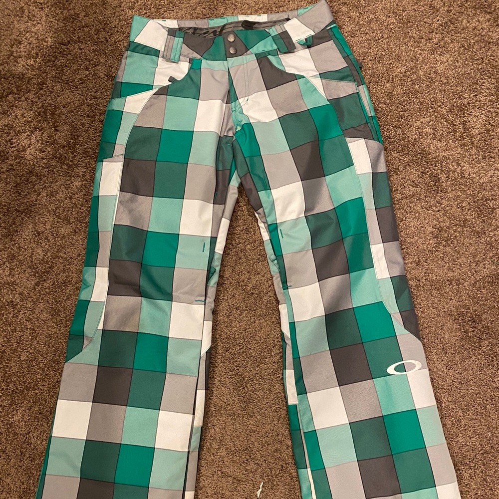 Oakley ski or snowboard pants XS green plaid
